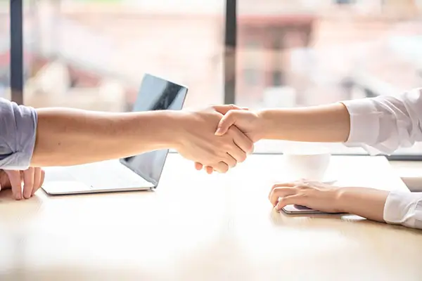 唱片公司团队介绍文案