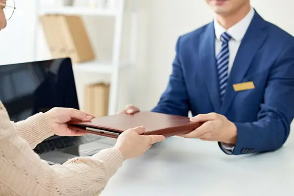 杨美美婚姻介绍公司